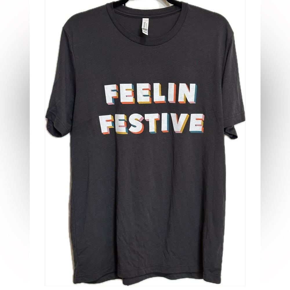 NWOT Friday + Saturday Feelin Festive Tee Charcoal Gray Large
